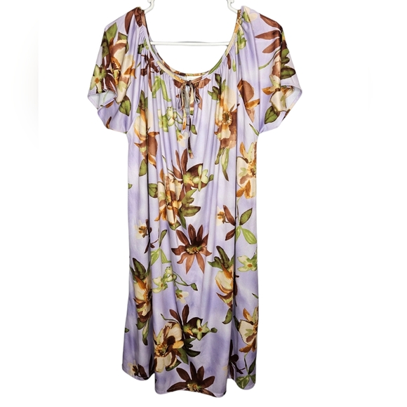Vintage Dresses & Skirts - Vintage Castle Harbor muumuu lilac Hawaiin Dress flowers Sz 3X